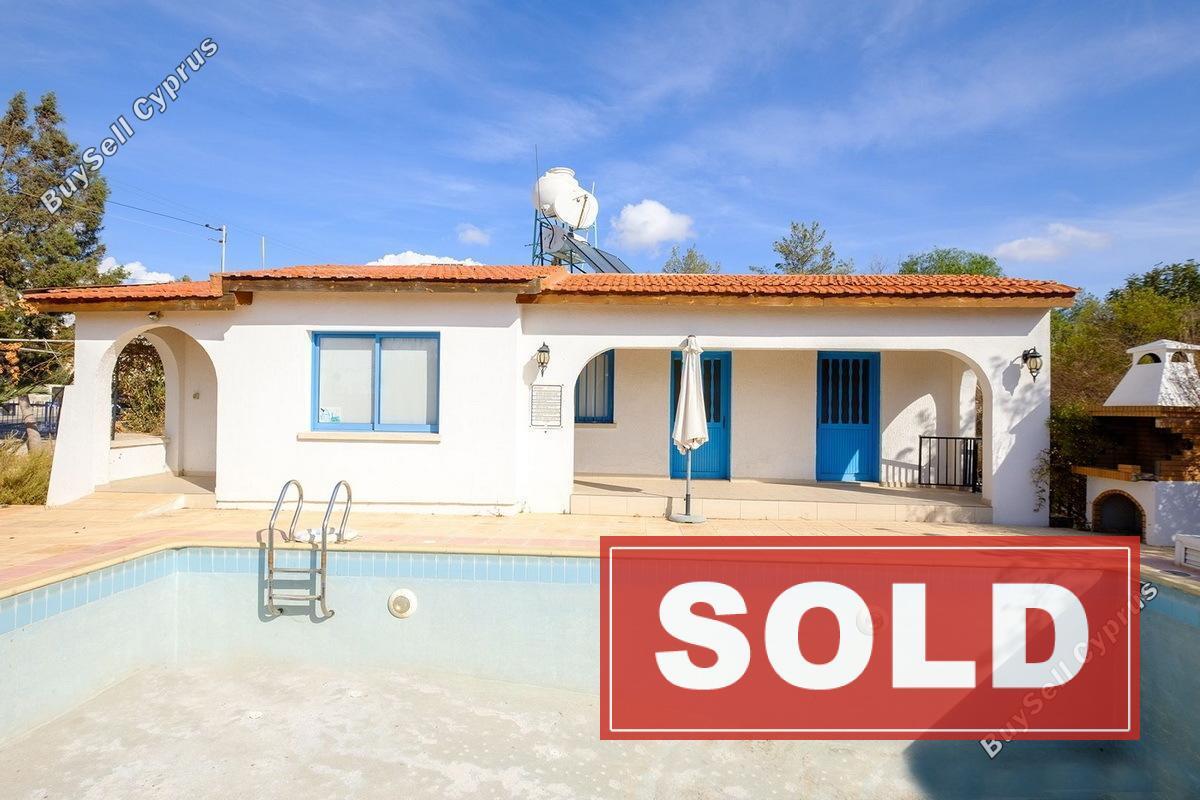  na sprzedaż w Anavargos