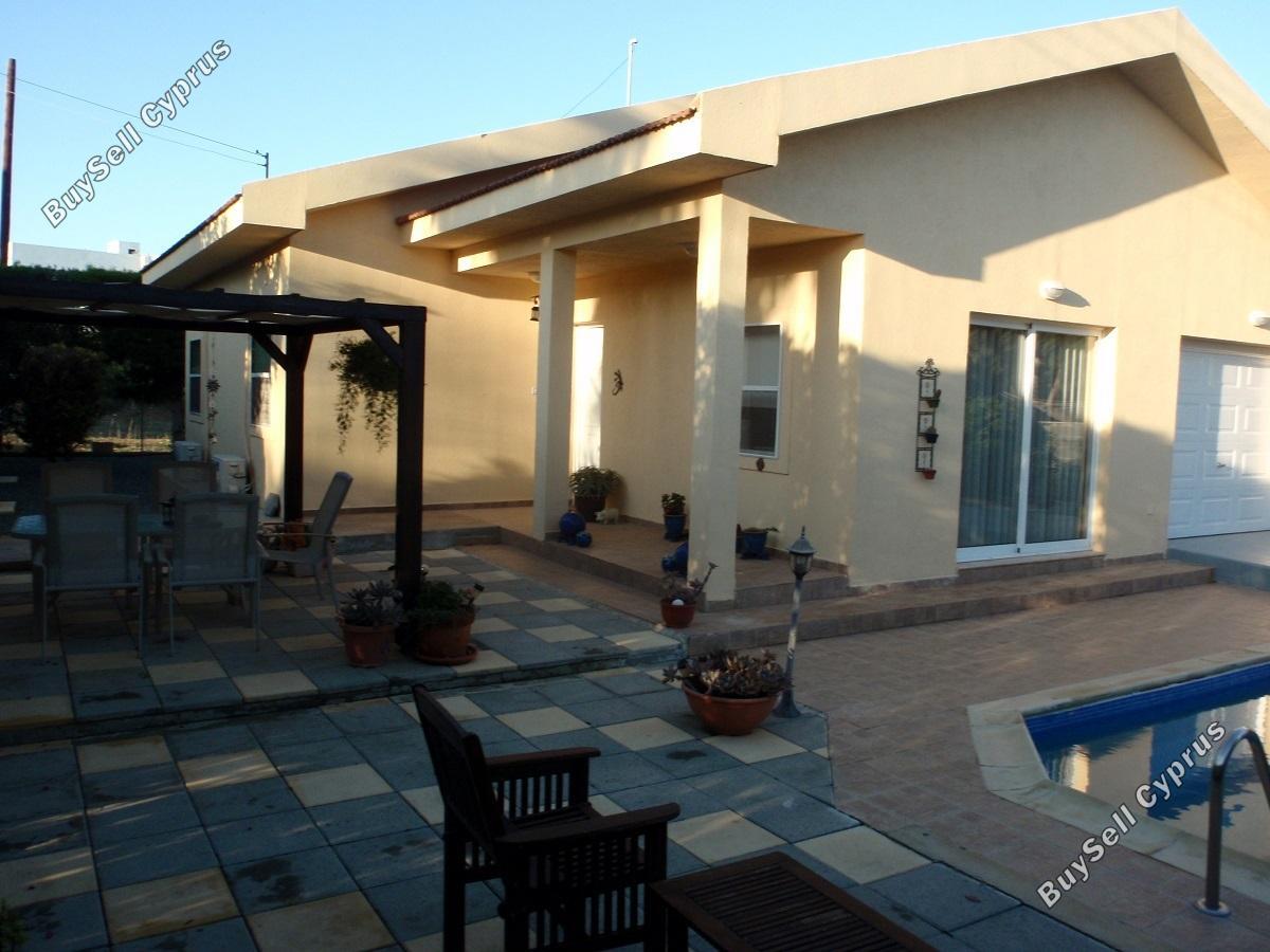  na sprzedaż w Asomatos Lemesou