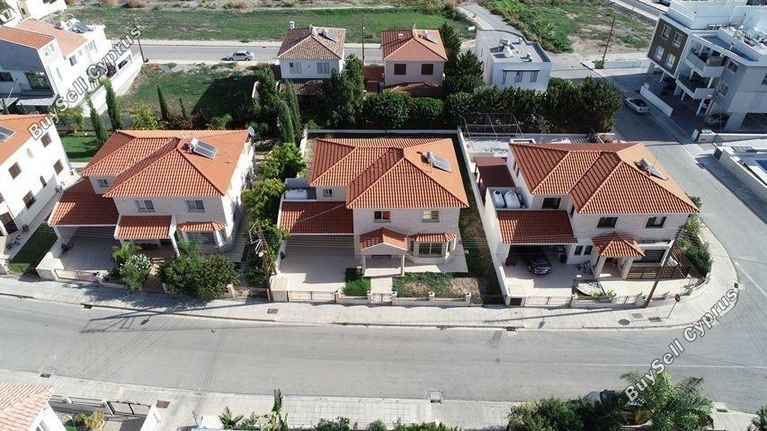  na sprzedaż w Latsia