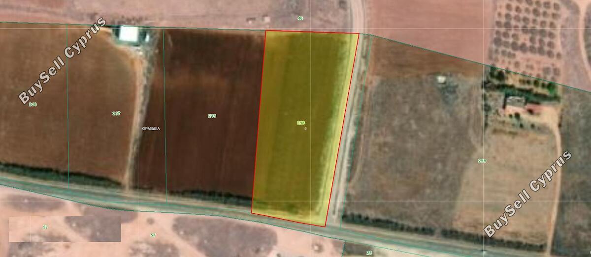 Ziemia na sprzedaż w Ormideia