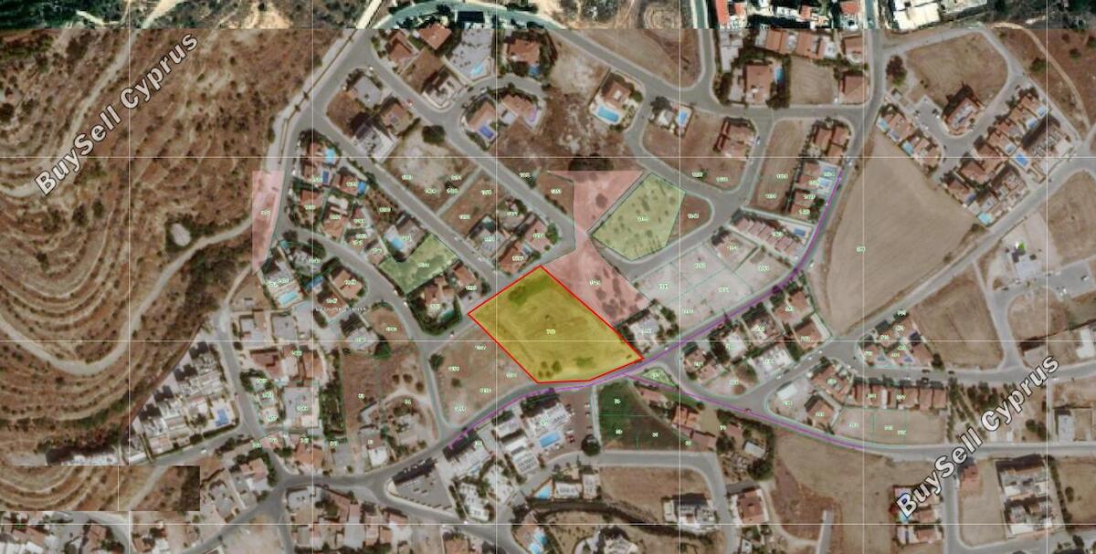 Ziemia w rejonie Larnaca (Oroklini) na sprzedaż