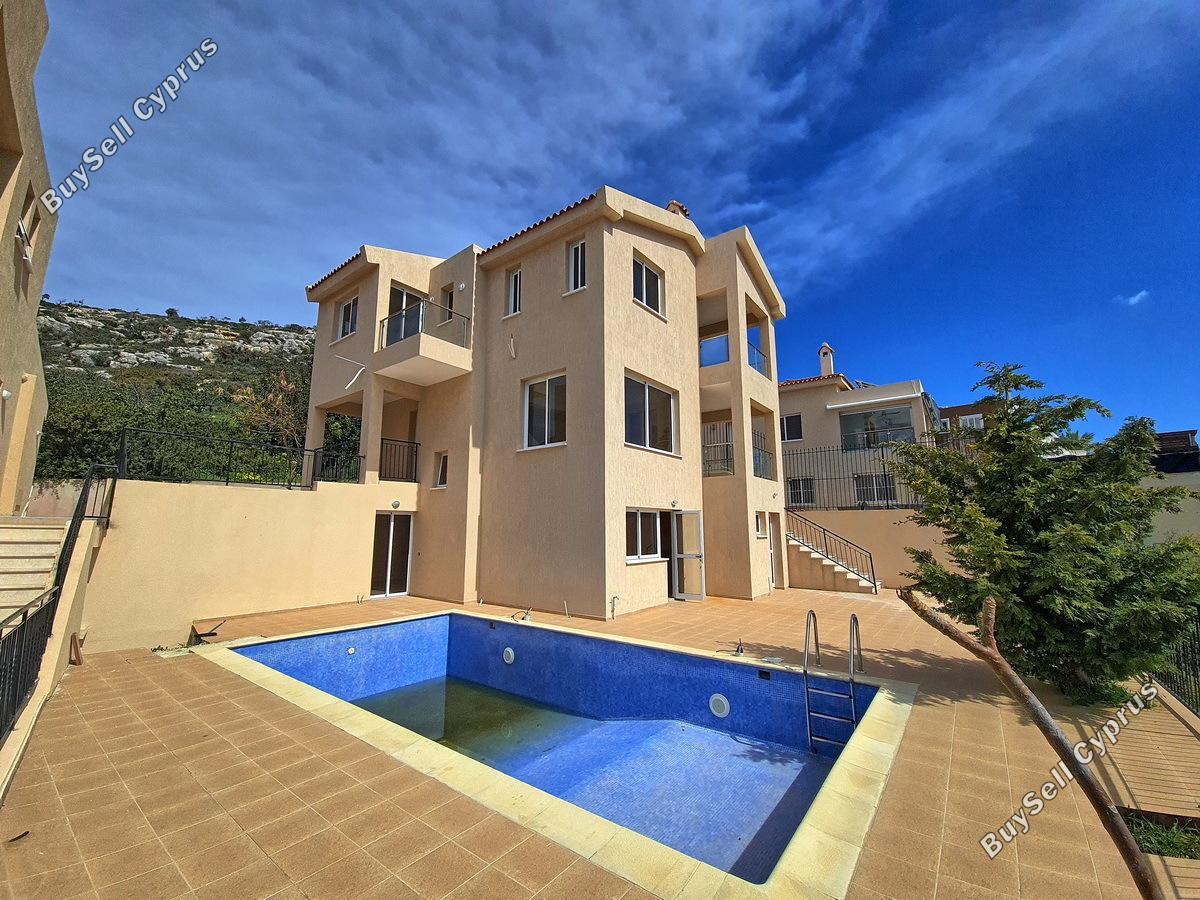  na sprzedaż w Peyia