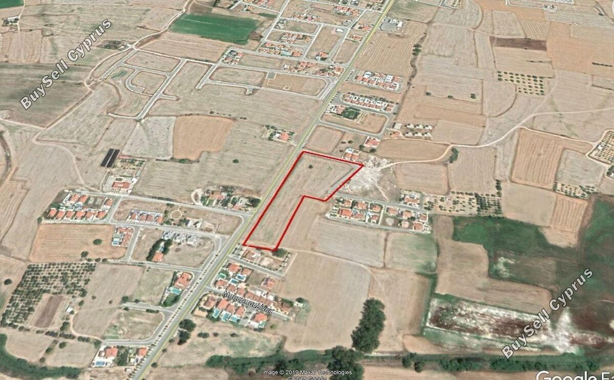 Ziemia na sprzedaż w Pyla